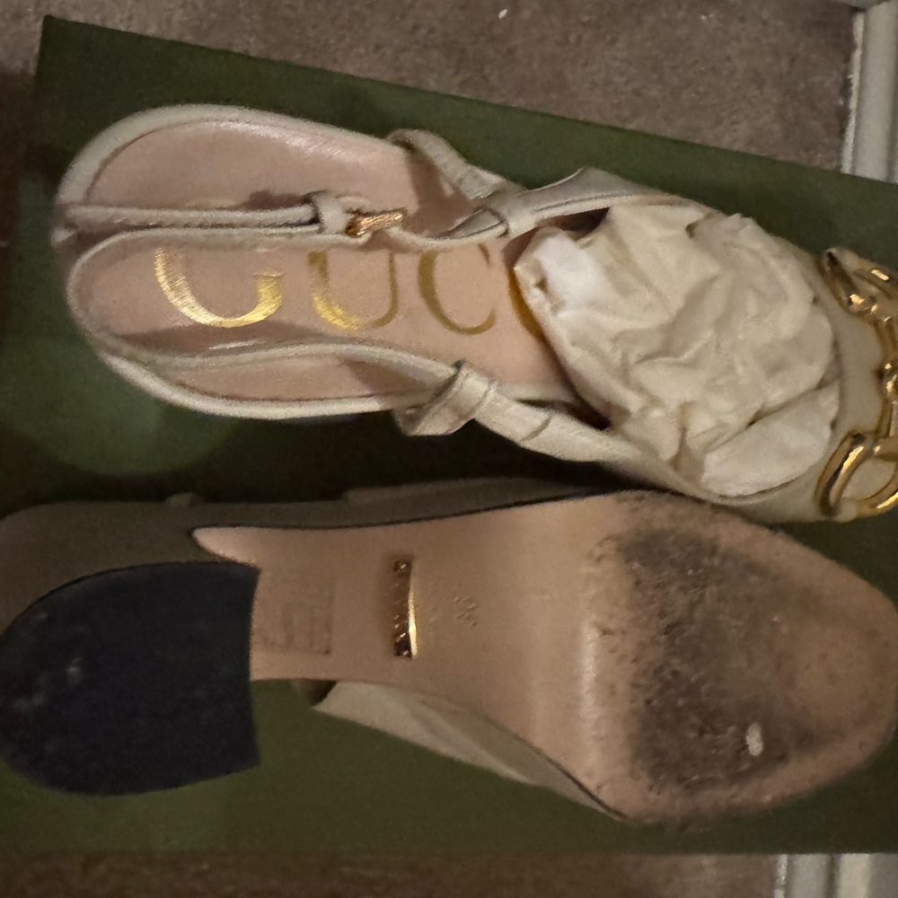 Gucci White and Gold Sandals with Elegant Designs wear one like new - Picture 4 of 4